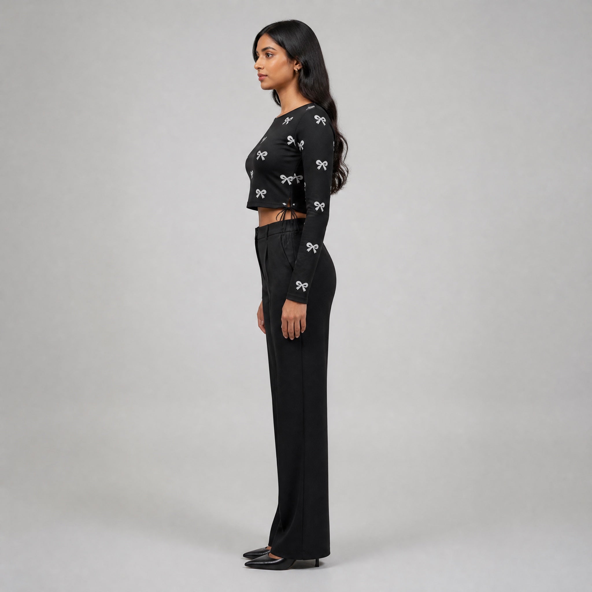 The Silent Bow - Black ( White Bow ) Print Crop top