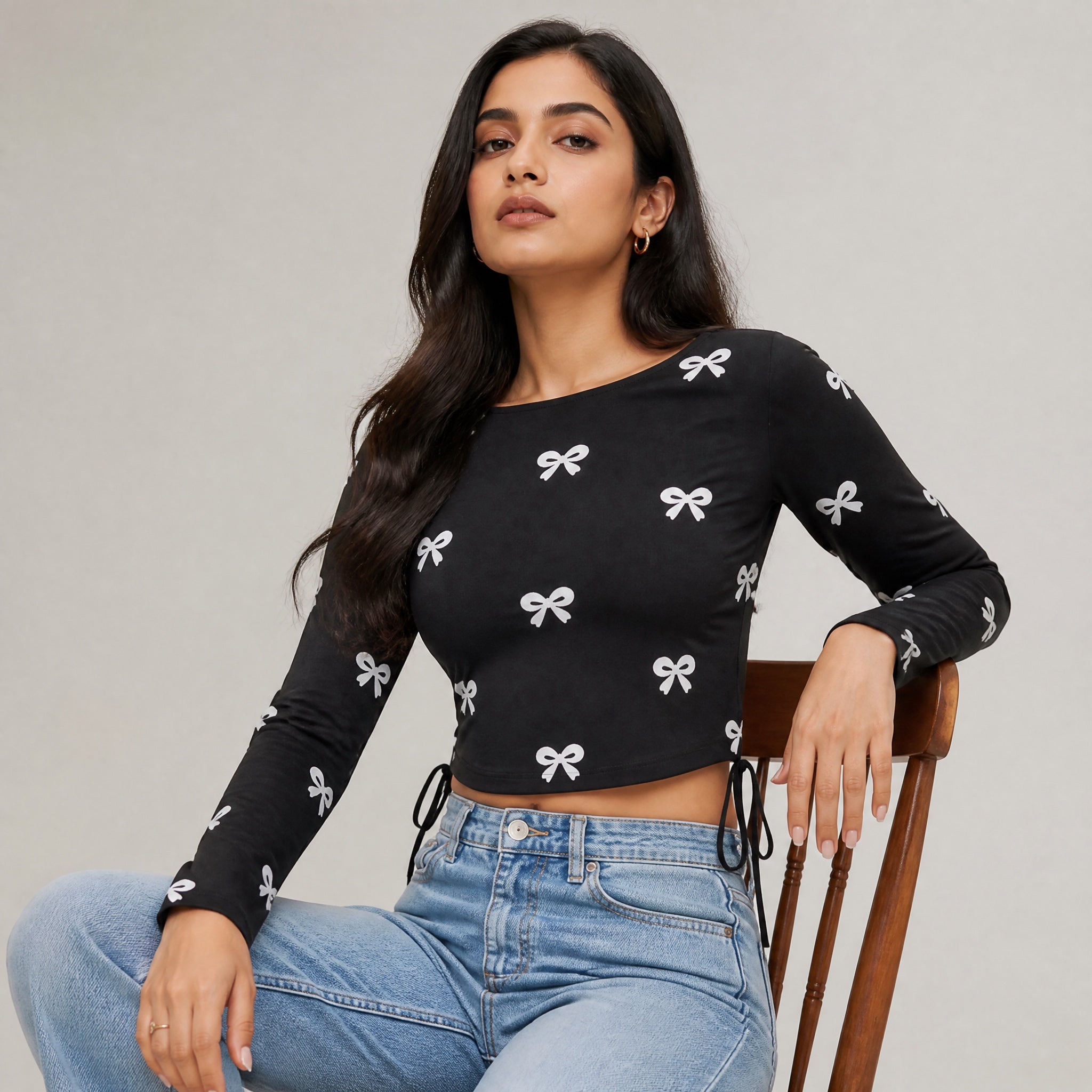 The Silent Bow - Black ( White Bow ) Print Crop top